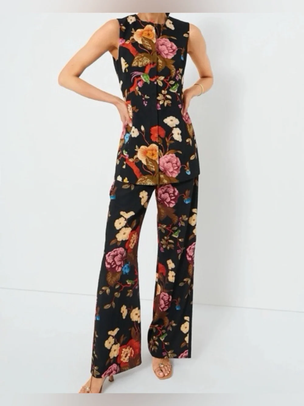 Tuckernuck Baroque Floral Rhoda Tunic Top sz8  + Erin Pants Sz small